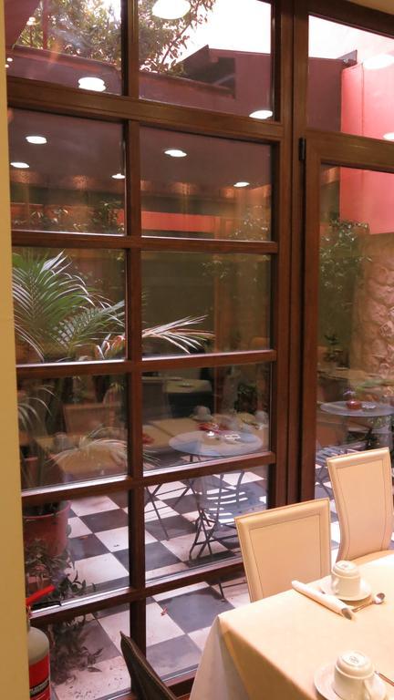 Leto Hotel 3*